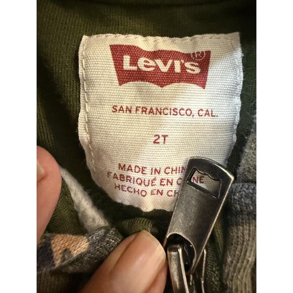 Levi's Hoodie Toddler Boys 2T Green Camouflage Patch Graphic Zip Up Sweatshirt - Picture 3 of 5